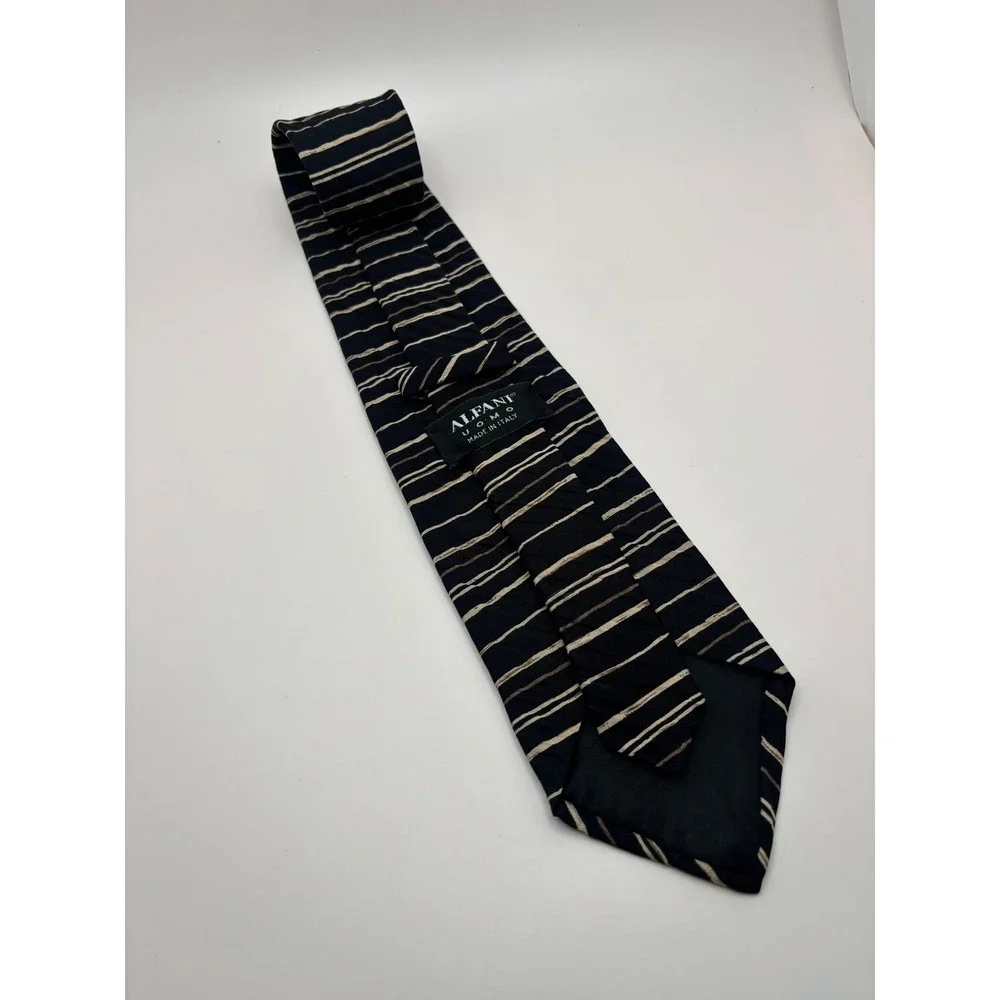 Alfani Uomo Mens Silk Necktie Black Tan Cream Horizontal Striped Made in Italy